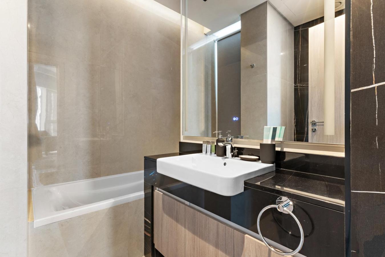 Stonetree - High Class Facilities - 1 Br